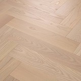 European Ash Herringbone
Plaza